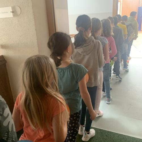 Schulfach Glück