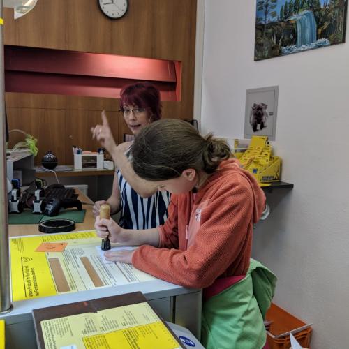 Auf der Post