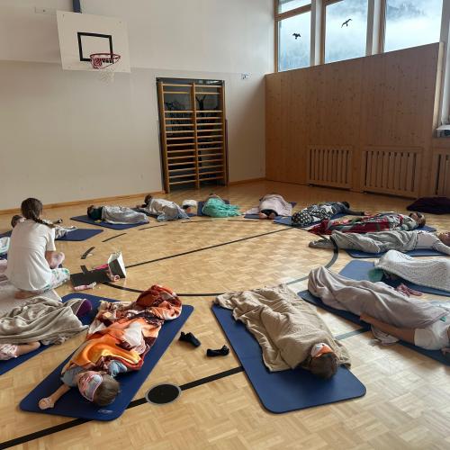 Kinderyoga mit Oksana