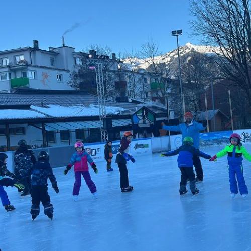 Wintersportwoche Eislaufen