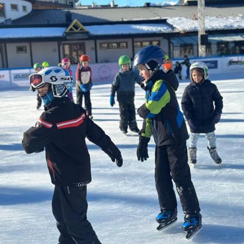 Wintersportwoche Eislaufen