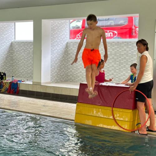 Schwimmwoche im Hallenbad Steeg