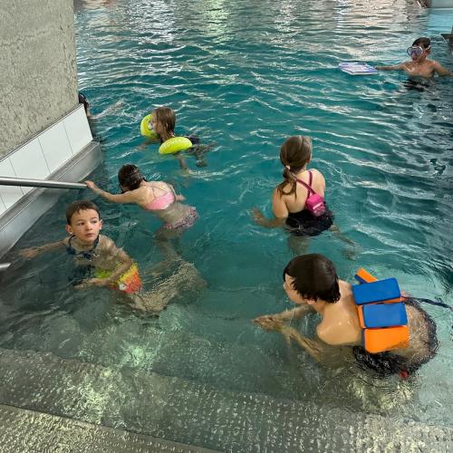 Schwimmwoche im Hallenbad Steeg