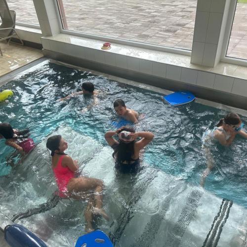 Schwimmwoche im Hallenbad Steeg