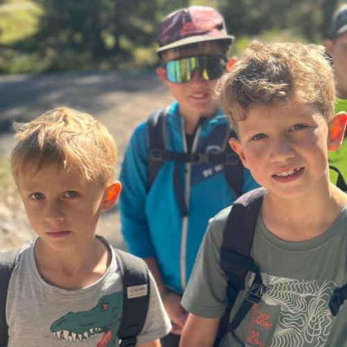 Wandern Kennenlernen Brücken bauen