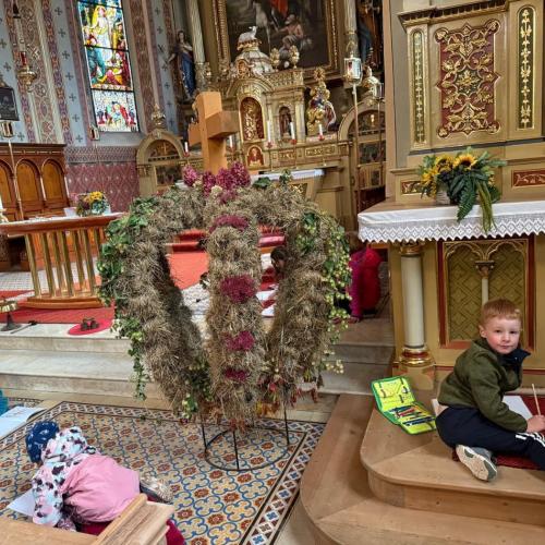 Erntedank - Stationenbetrieb in der Kirche