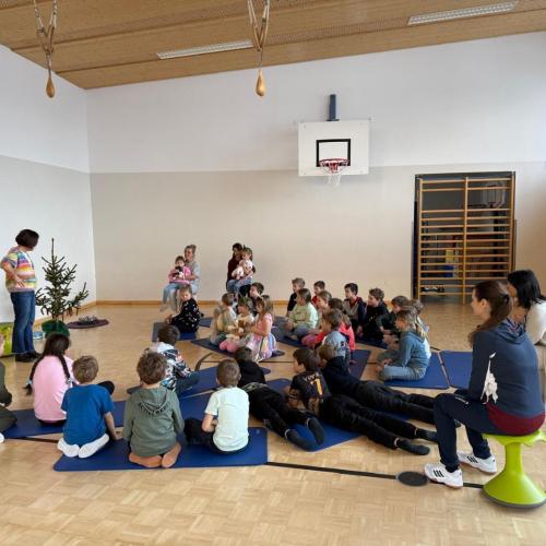 Luisa freut sich auf das Christkind