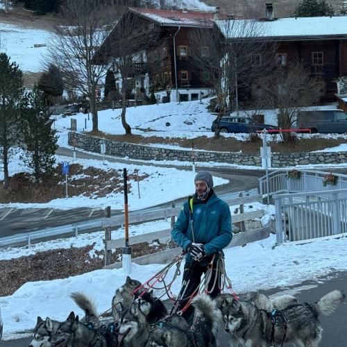 Husky-Trekking in Gramais