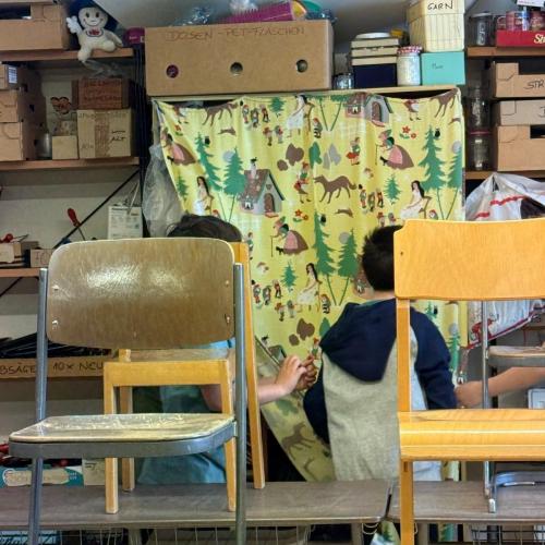 Ostereiersuche in der Schule