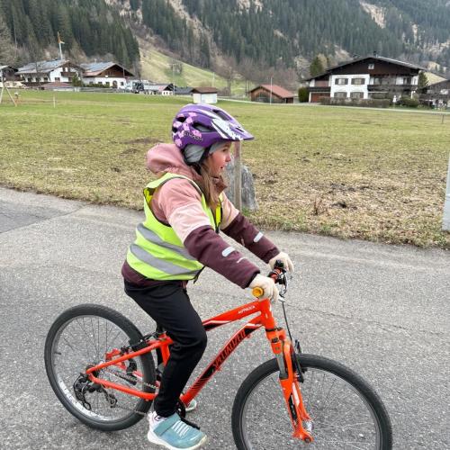 Fahrradübung in Elbigenalp