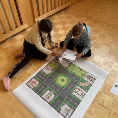Coding mit Bee-Bots
