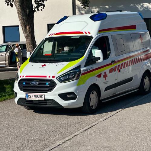  Rotes Kreuz meets School