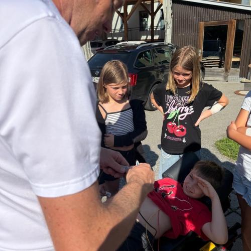  Rotes Kreuz meets School
