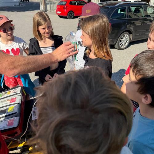  Rotes Kreuz meets School
