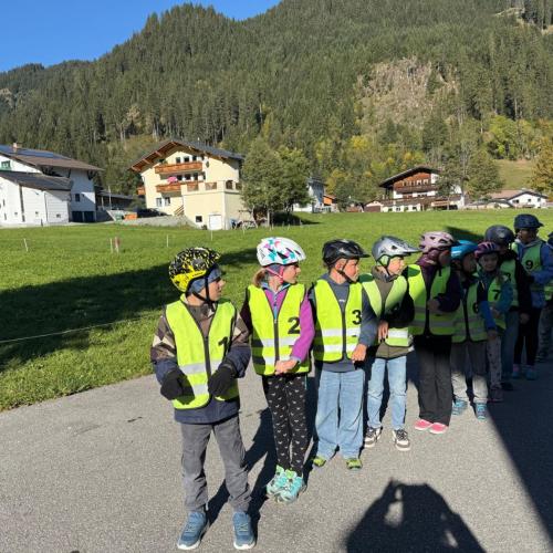 Fahrradübung in Elbigenalp